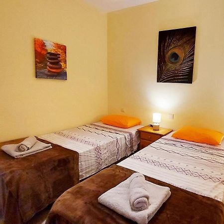 Modern And Centric Apartment With Air Conditioning - By Tenerifehints El Médano Exteriér fotografie